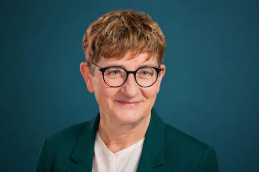 Andrea van Pol